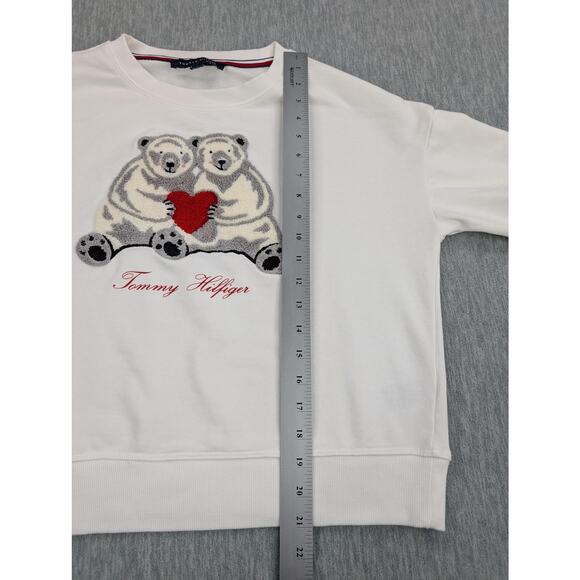Tommy Hilfiger Sweatshirt Womens Medium Polar Bear Heart Crewneck Pullover Cute - Picture 10 of 13